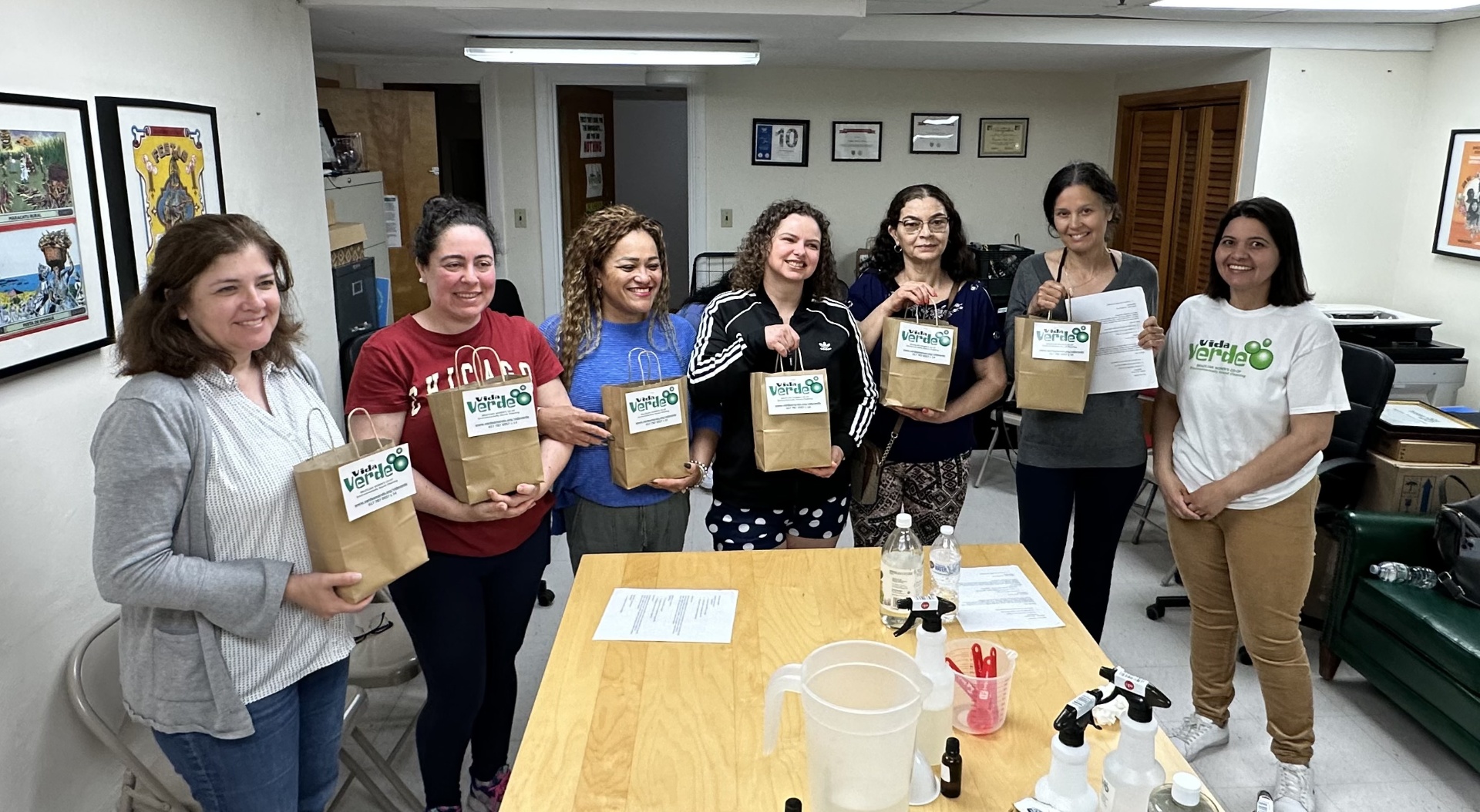 Vida Verde co-op — women in training